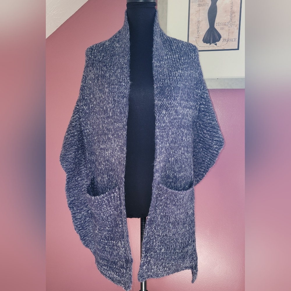 Vince‎ Camuto Sweater Wrap
